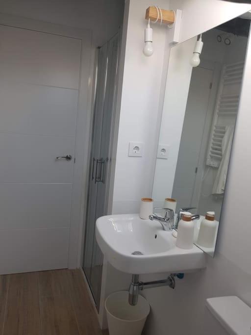 Apartament Cuenca En Cuatro Caminos - Nuevos Ministerios Madryt Zewnętrze zdjęcie